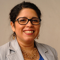 Lilian San Martín Facultad de Derecho